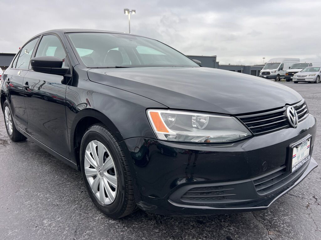 2011 VOLKSWAGEN Jetta