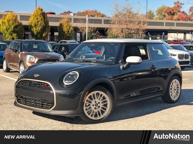 2025 MINI Hardtop