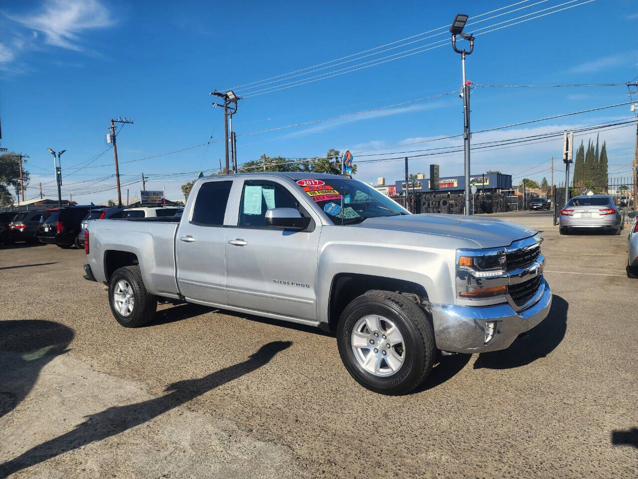 2017 CHEVROLET Silverado
