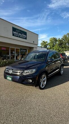 2015 VOLKSWAGEN Tiguan