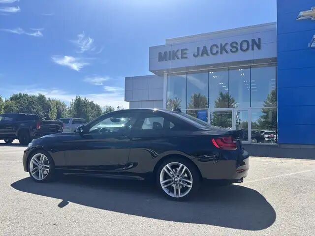 BMW 228i