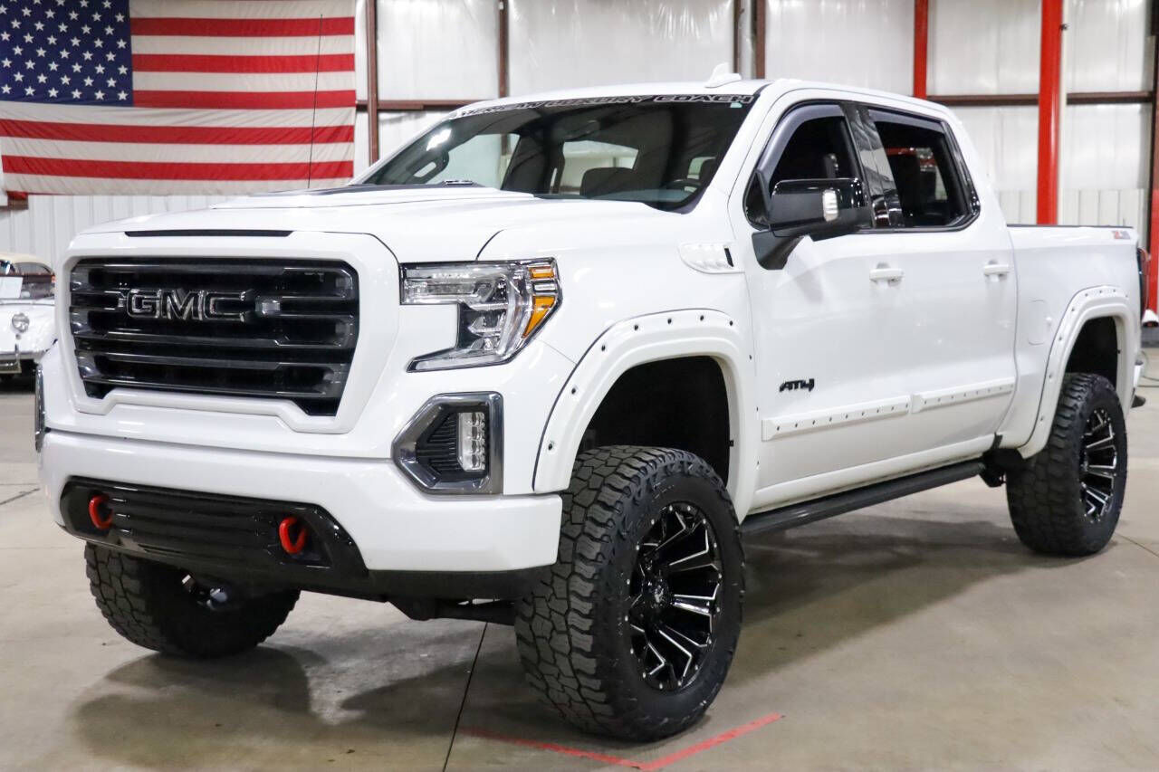 2022 GMC Sierra Limited