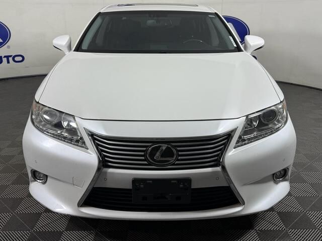 2015 Lexus ES