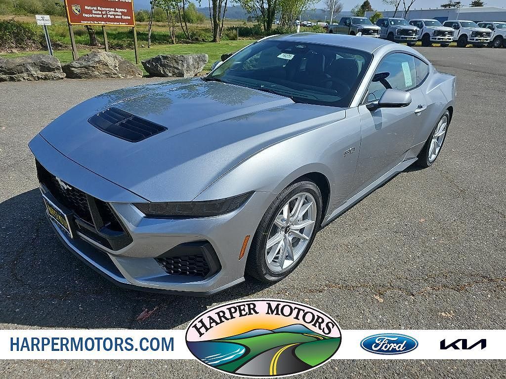 2025 FORD Mustang
