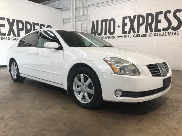 Nissan Maxima
