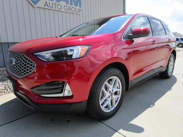 2023 FORD Edge