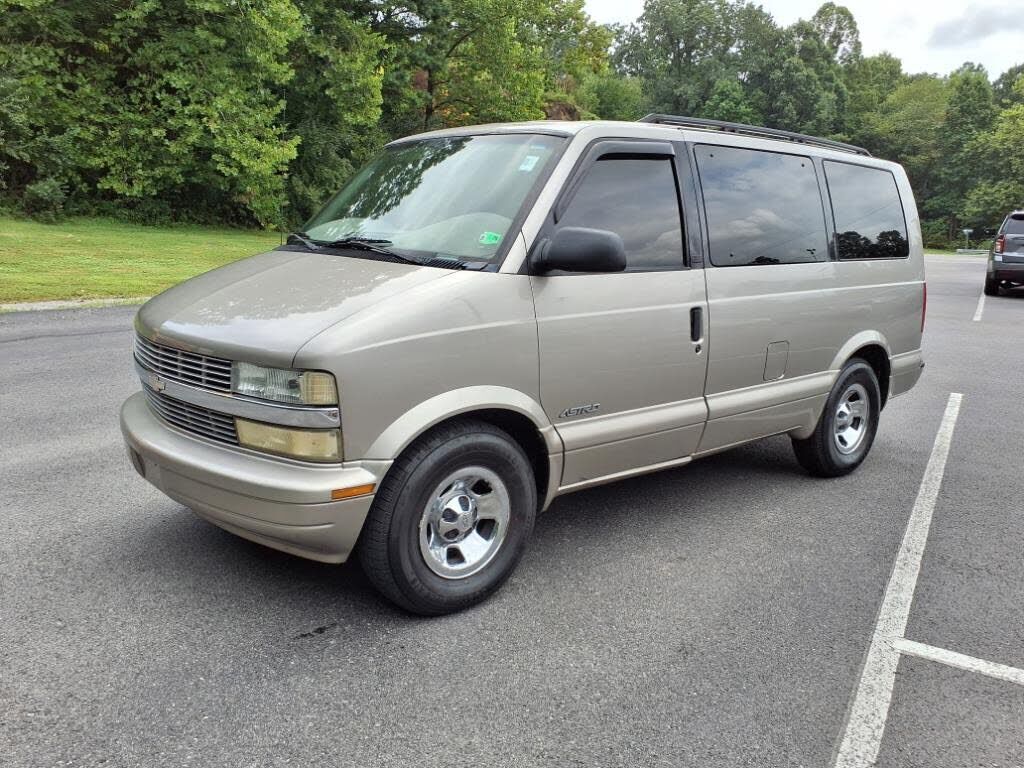 Chevrolet Astro Van