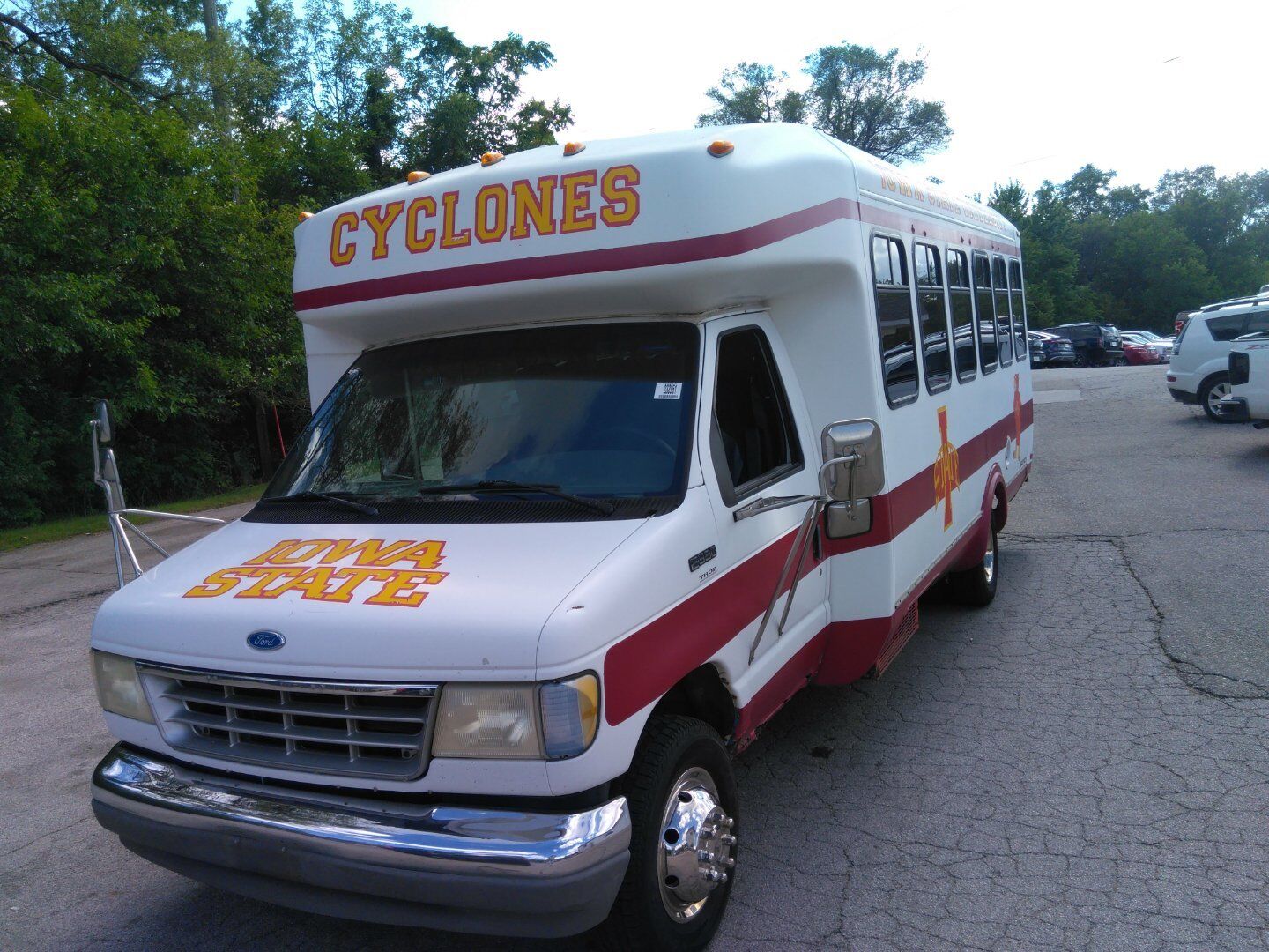 Ford E-350