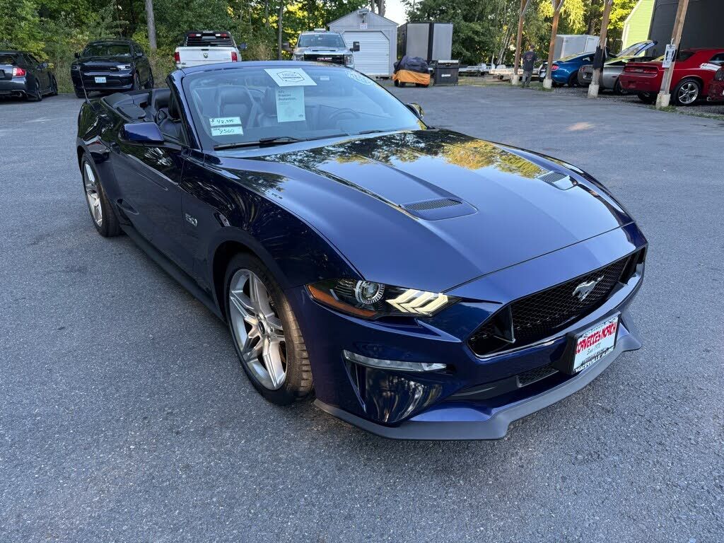 2019 FORD Mustang