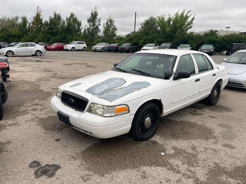 Ford Crown Victoria