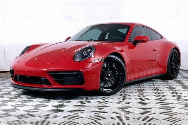 2024 PORSCHE 911