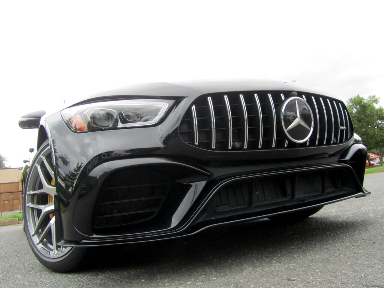 MERCEDES-BENZ