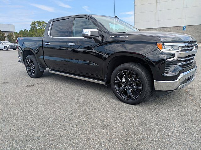 2024 CHEVROLET Silverado