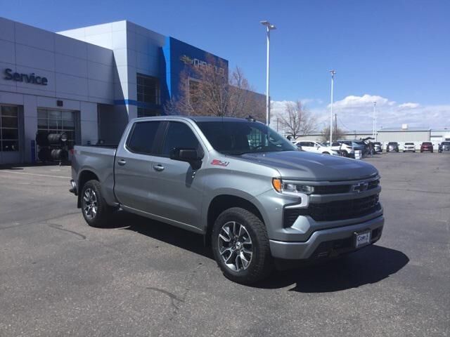 2025 CHEVROLET Silverado