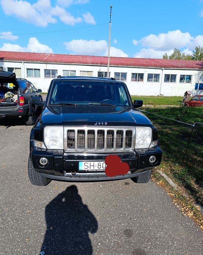 Jeep Commander