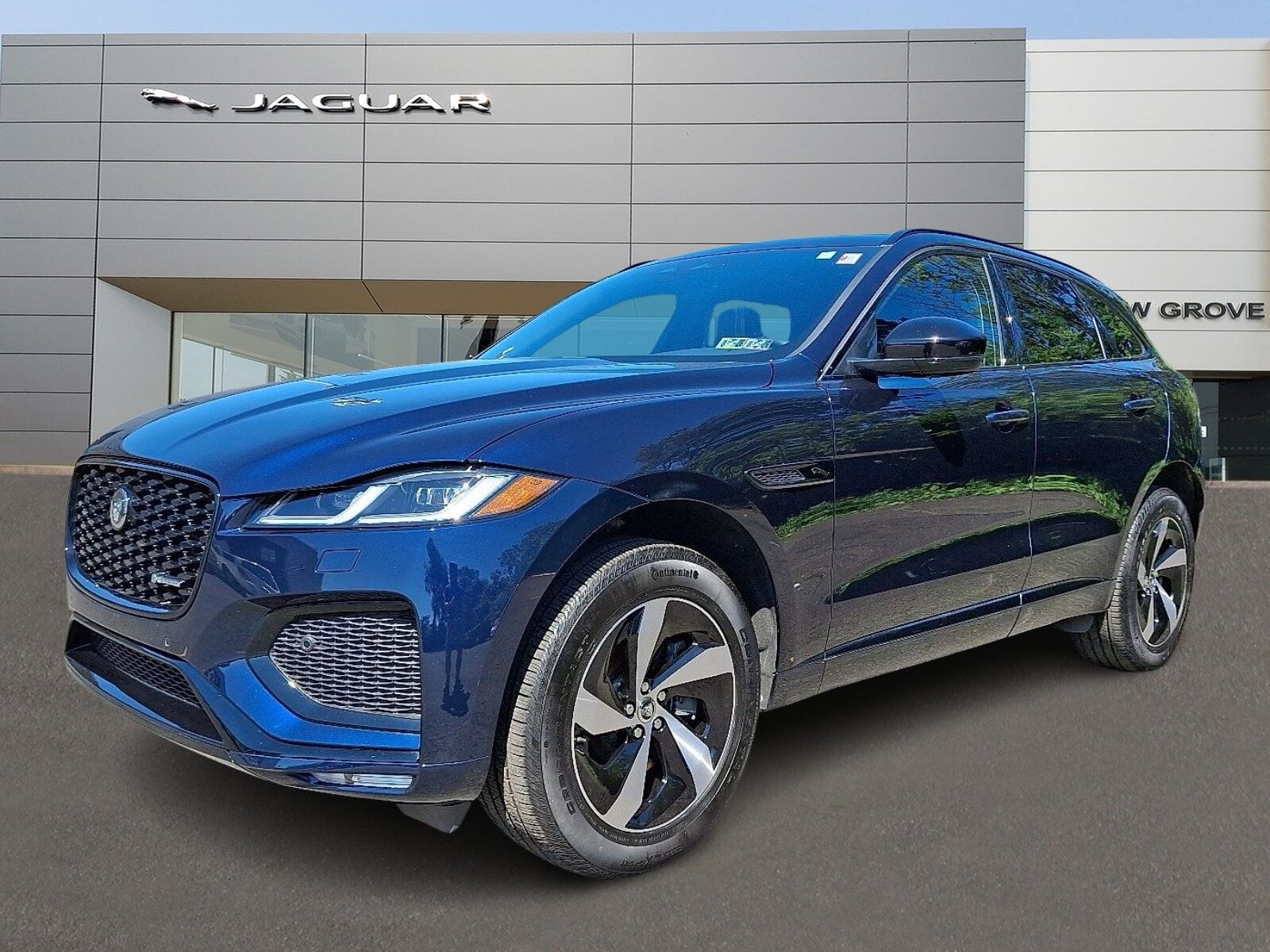 2025 JAGUAR F-Pace