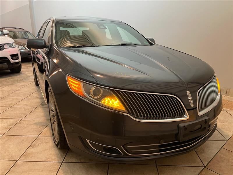 Lincoln MKS