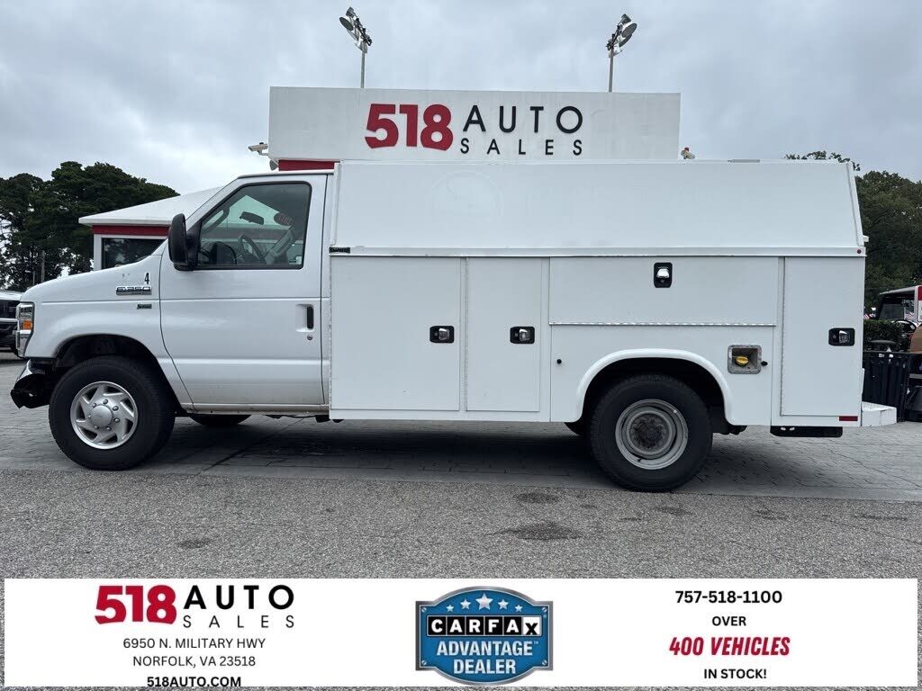 Ford E-350