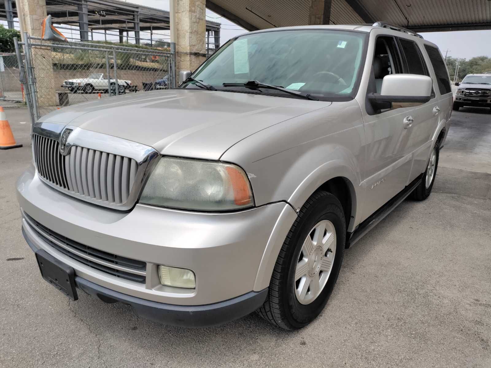 Lincoln Navigator