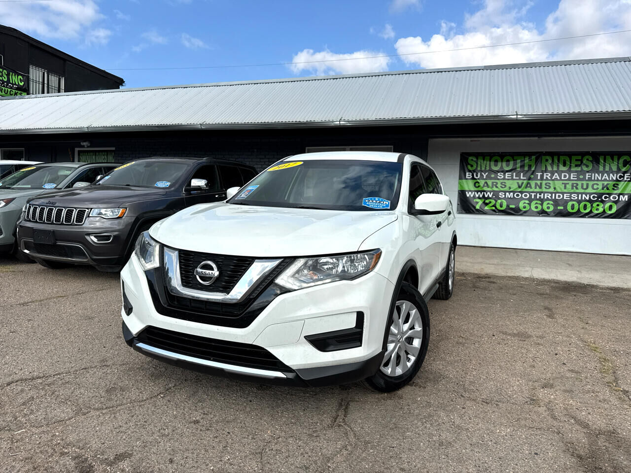 2017 NISSAN Rogue