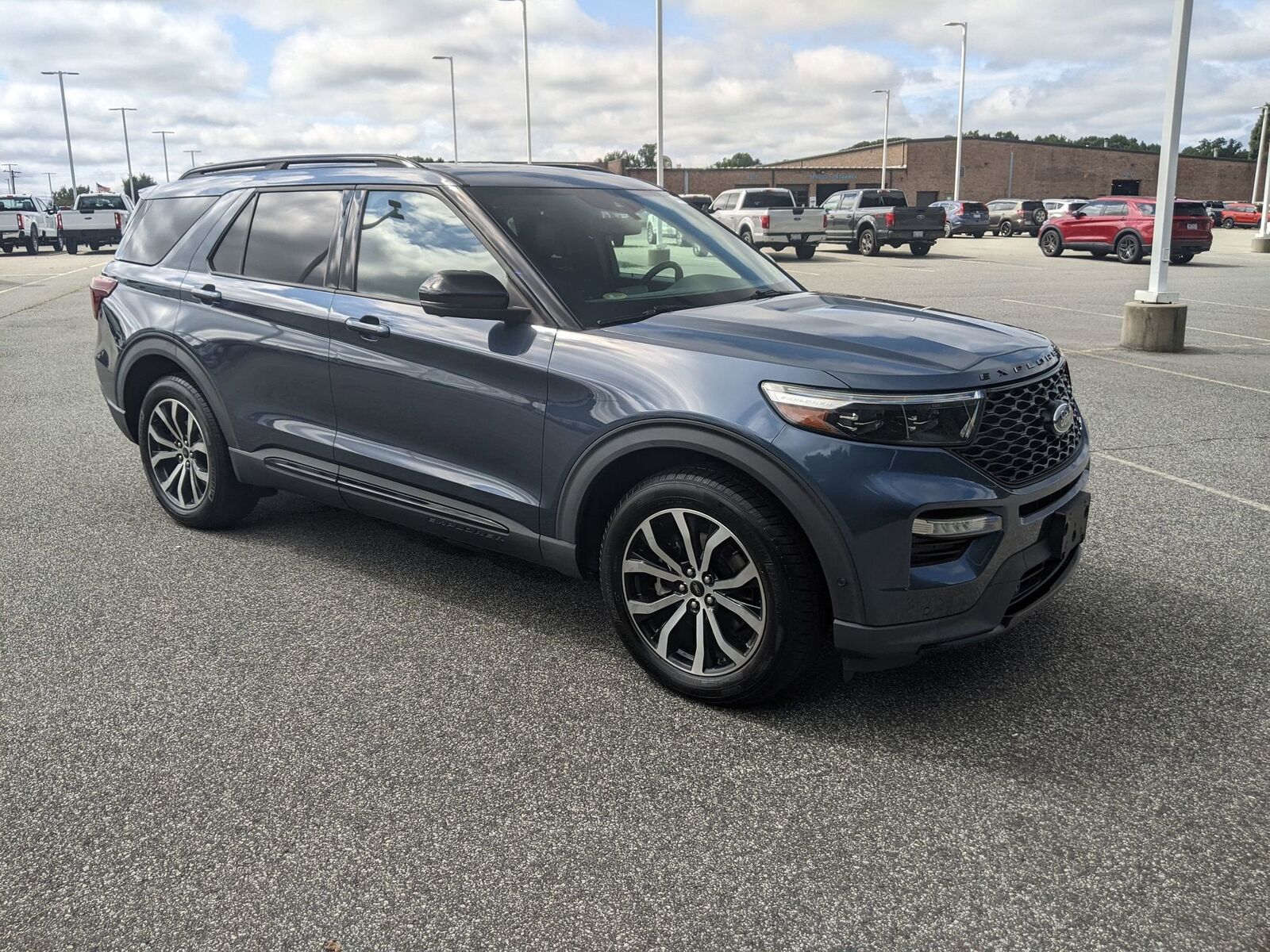 2020 FORD Explorer