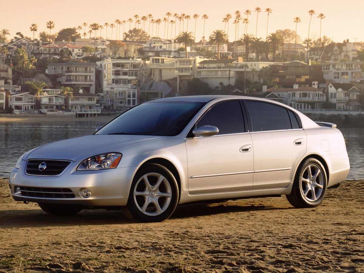 Nissan Altima