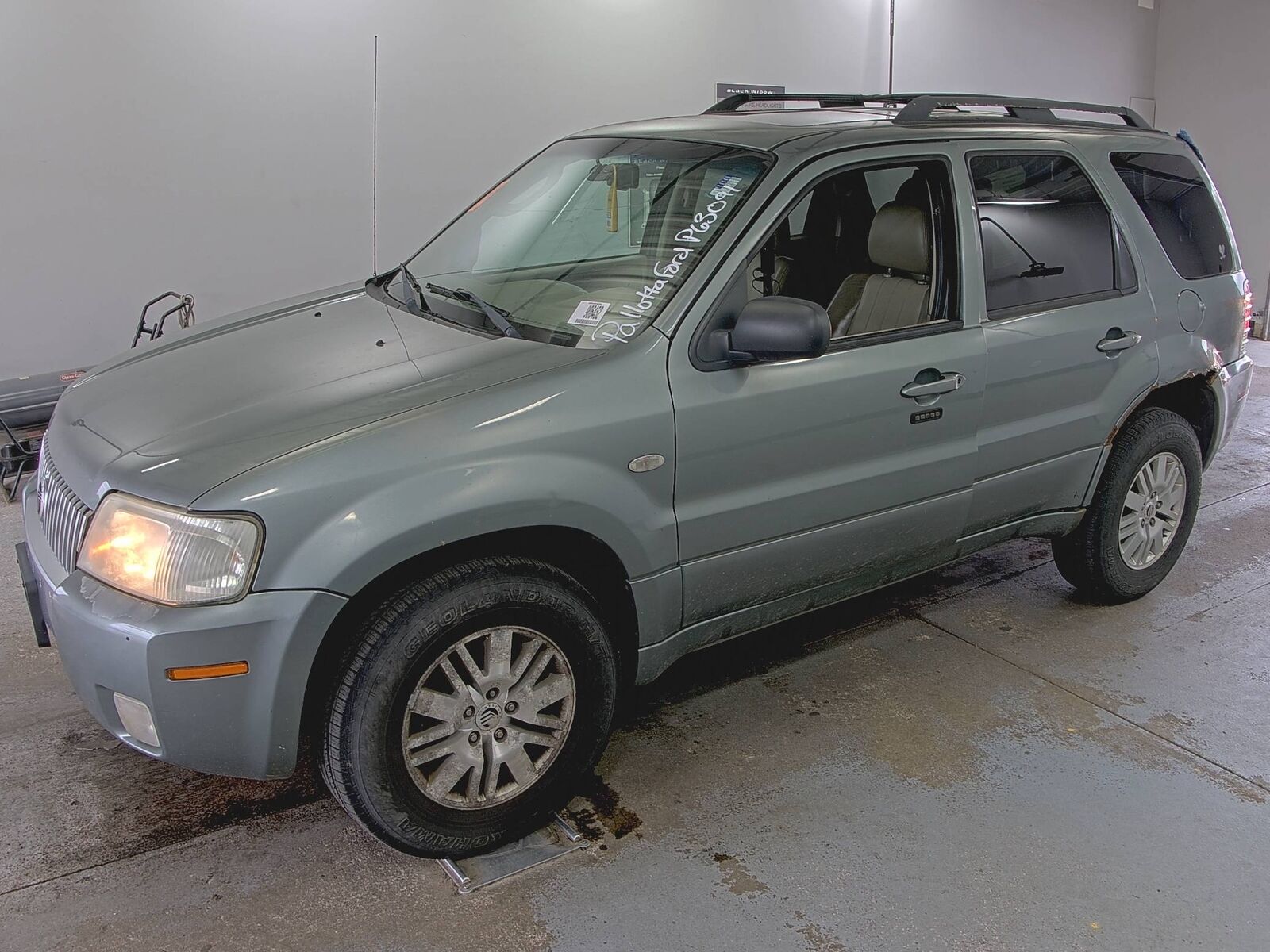 Mercury Mariner
