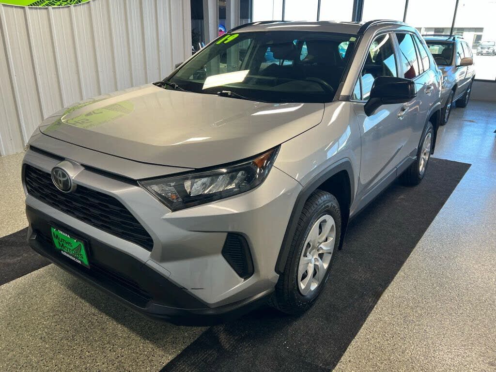 2019 TOYOTA RAV4