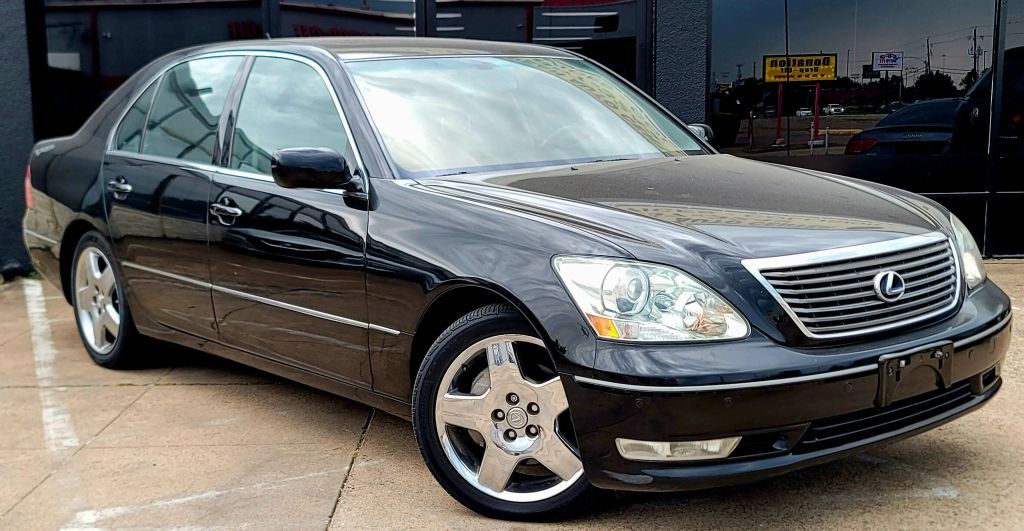 Lexus LS
