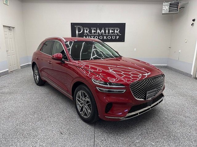 2025 GENESIS GV70