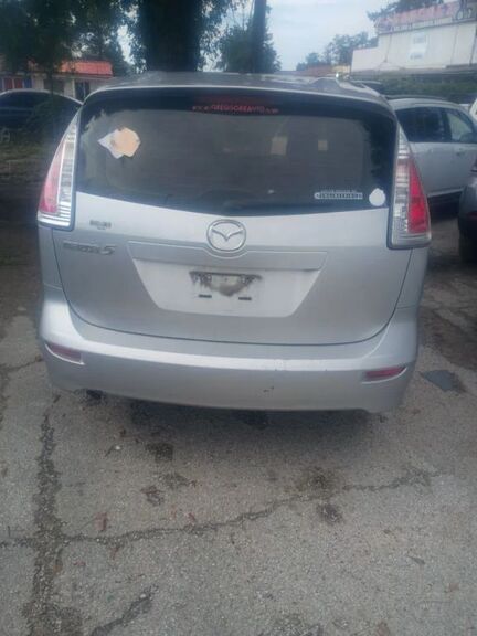 Mazda Mazda5