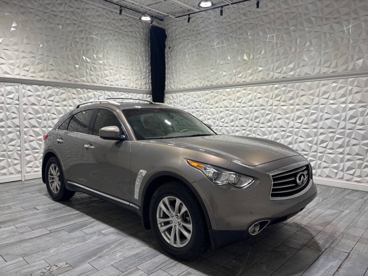 Infiniti FX35