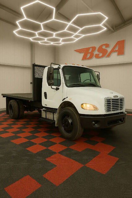 2006 FREIGHTLINER M2