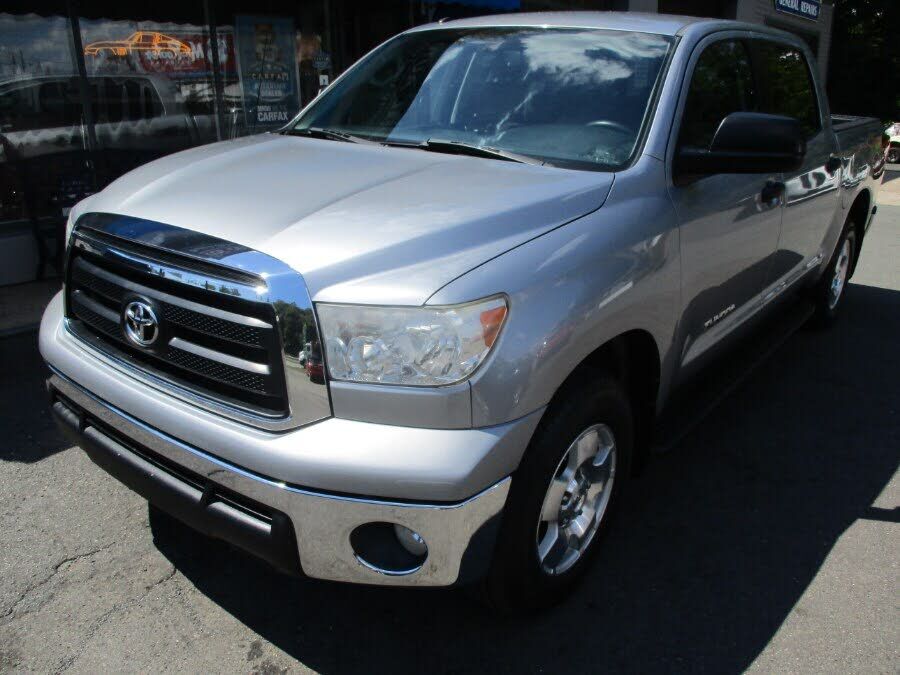 2013 TOYOTA Tundra