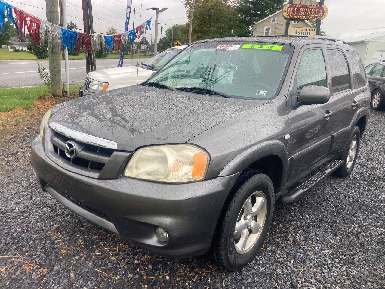 Mazda Tribute