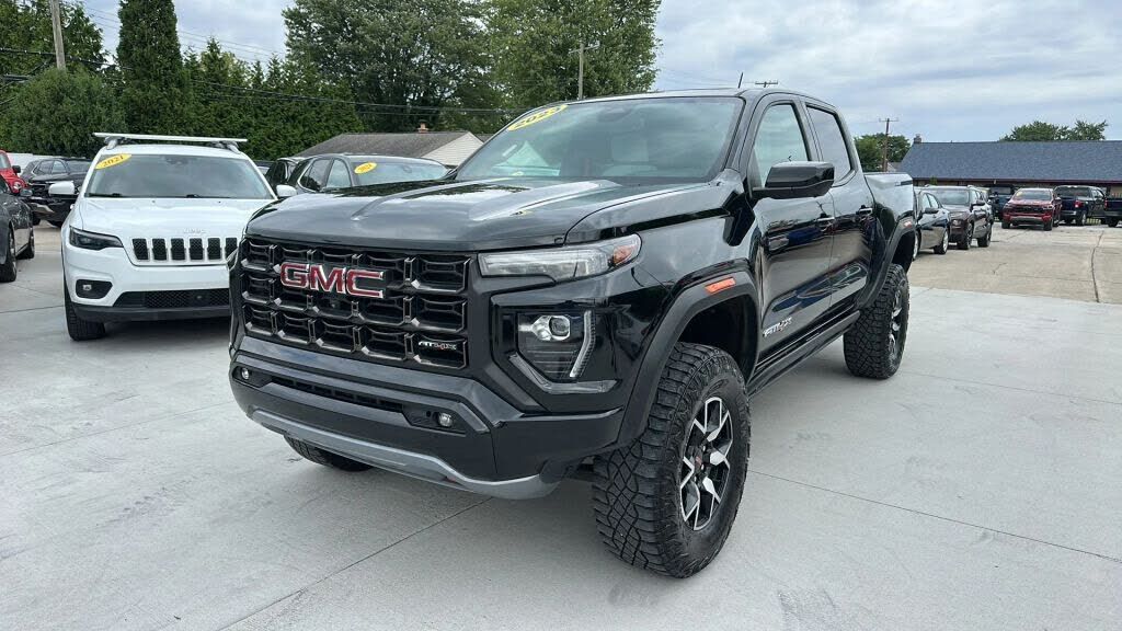 2023 GMC Canyon