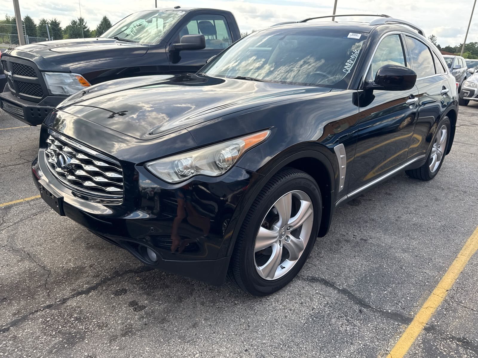 Infiniti FX35