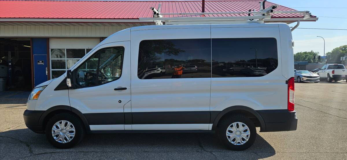 2017 FORD Transit
