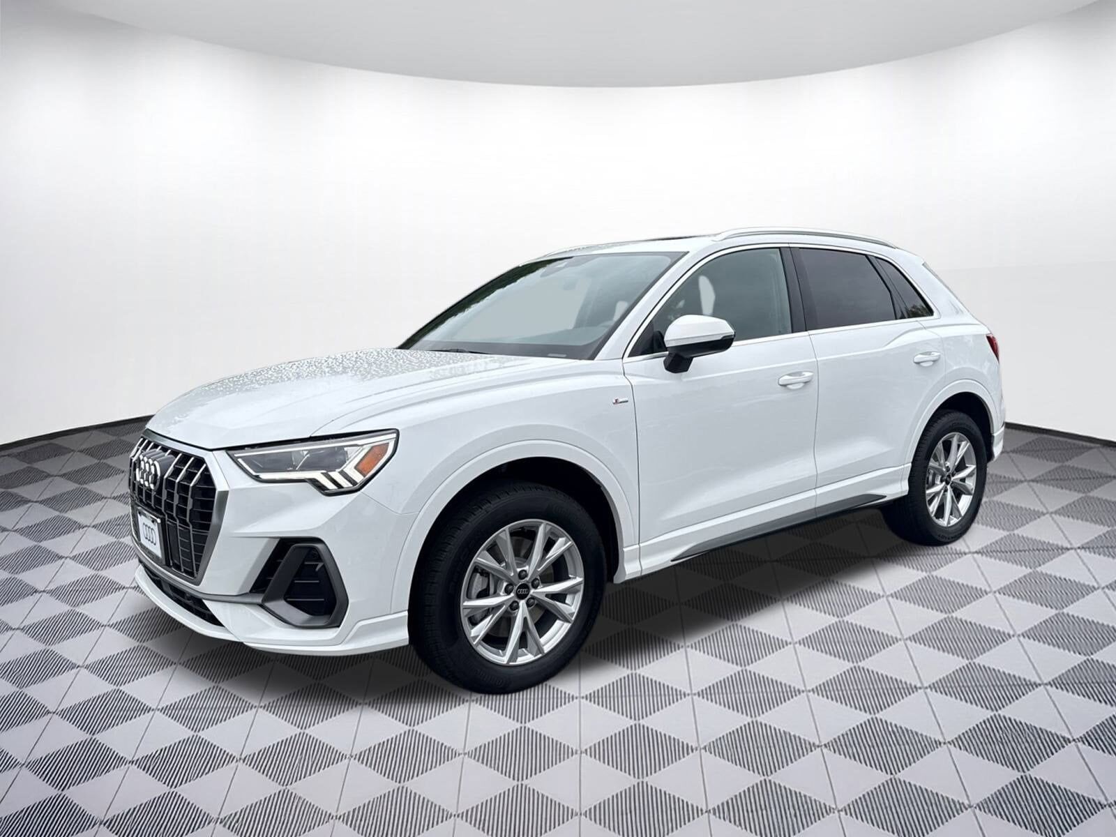 2025 Audi Q3