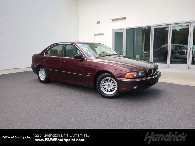 BMW 528i