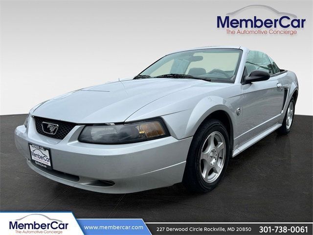 2004 FORD Mustang