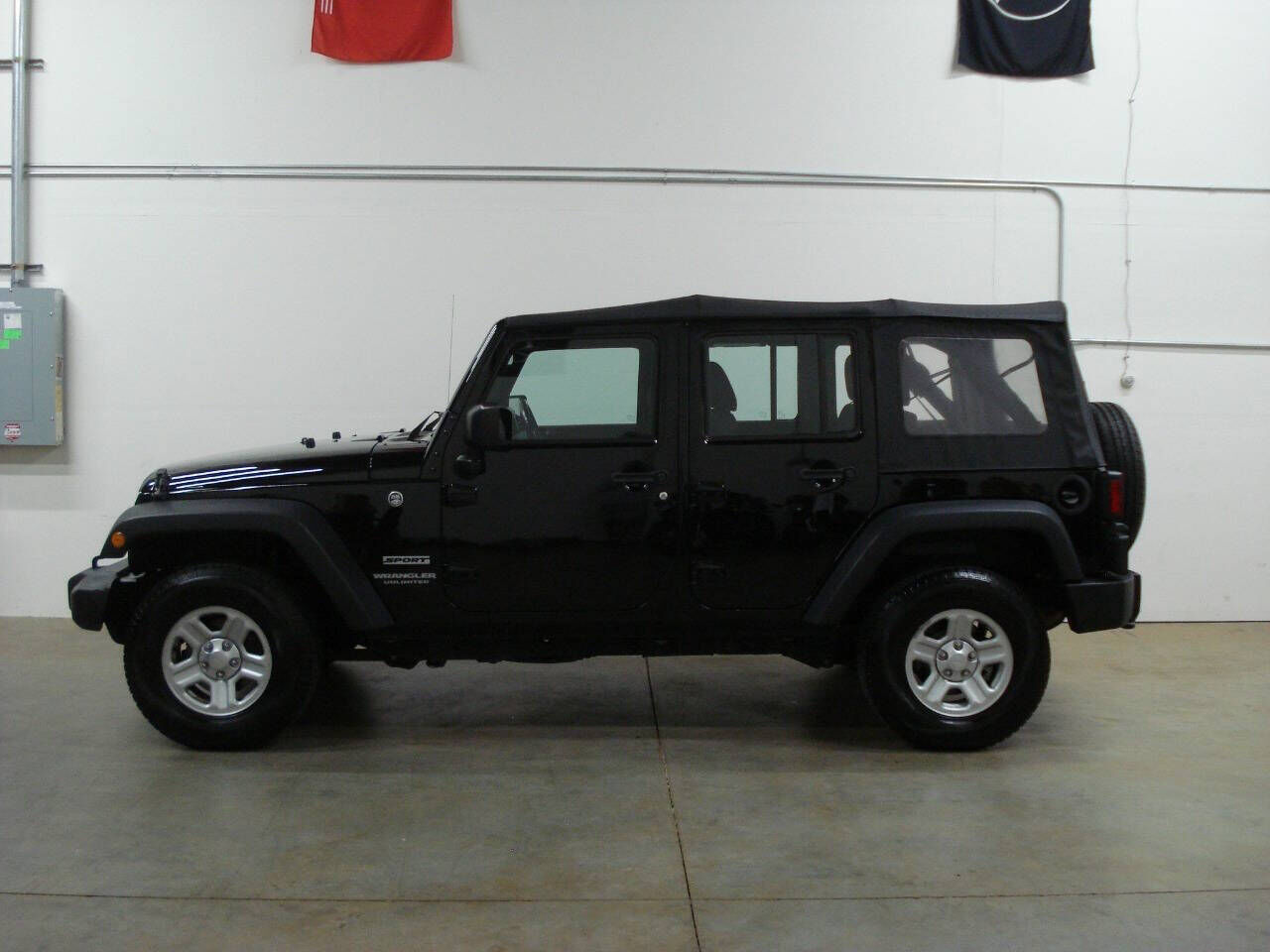 2016 JEEP Wrangler