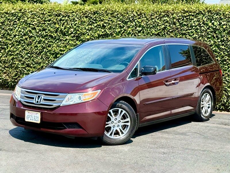 2011 HONDA Odyssey
