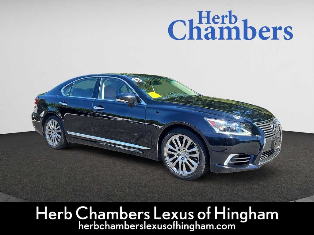 Lexus LS