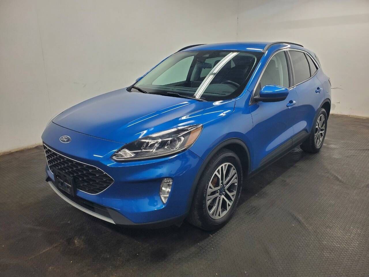 2021 FORD Escape