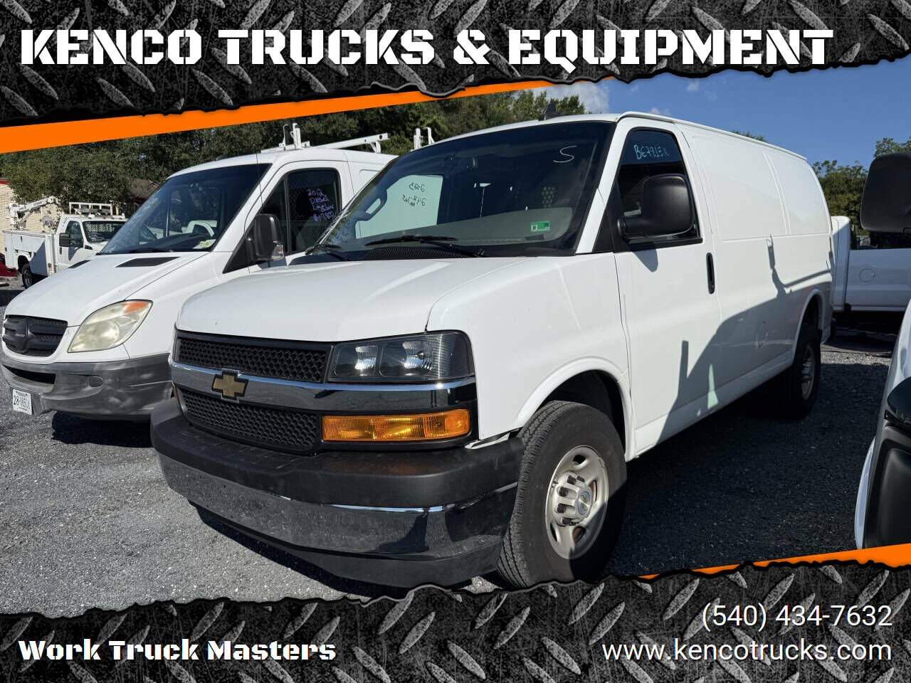 2023 CHEVROLET Express