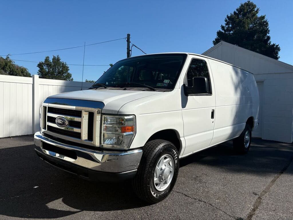 Ford E-250