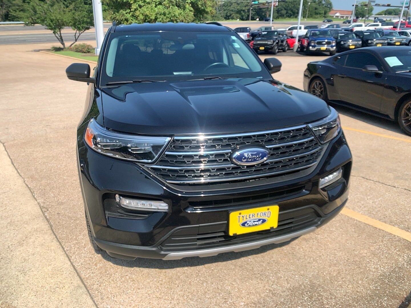 2024 FORD Explorer
