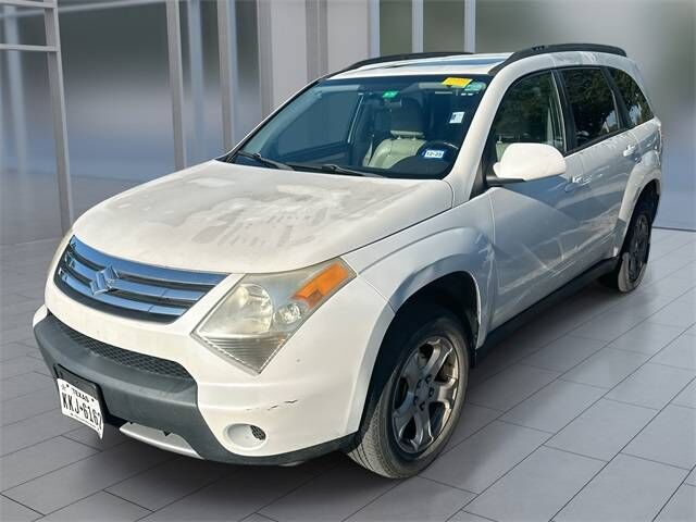 Suzuki XL7