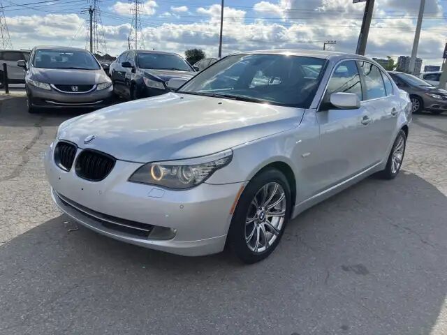 BMW 528xi